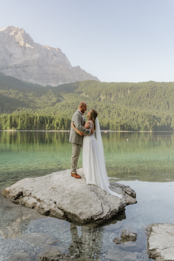 After Wedding Shooting am Eibsee bei Sonnenaufgang