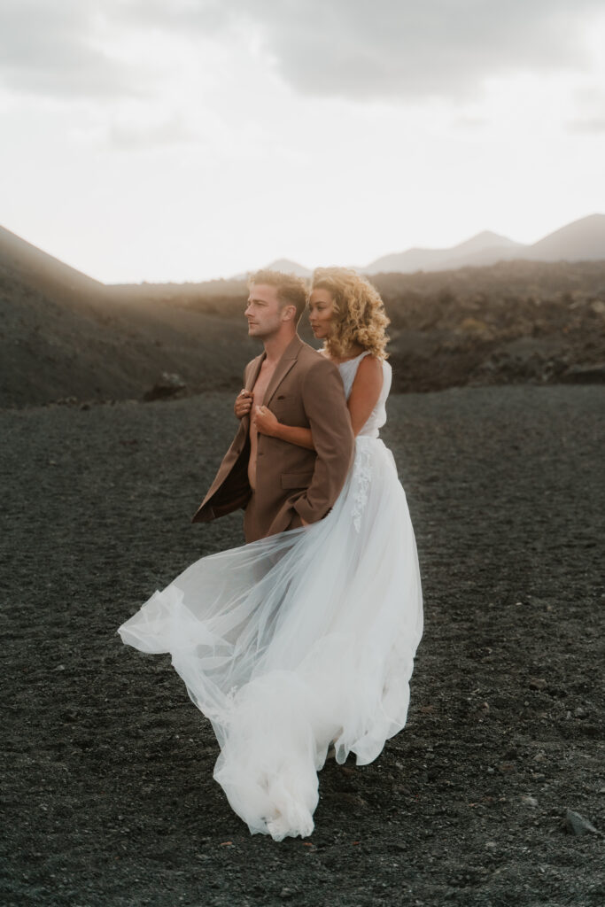 Elopement in der Vulkanlandschaft auf Lanzarote